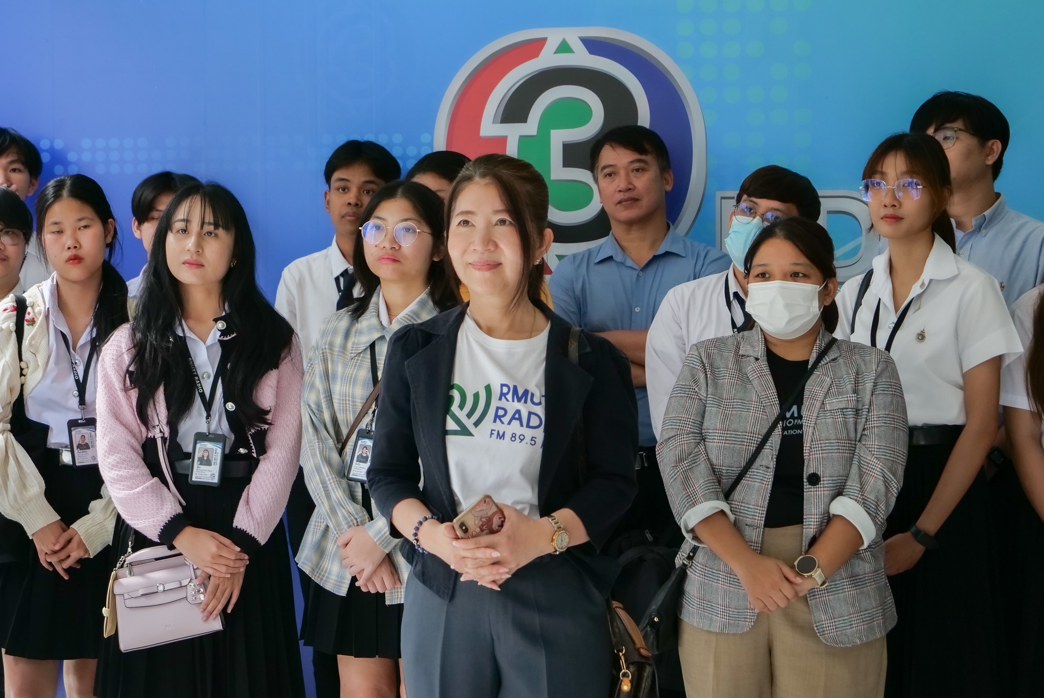 สถานีวิทยุกระจายเสียง มทร.ธัญบุรี FM 89.5 MHz เรียนรู้ เจาะลึก การผลิตรายการข่าว ณ "สถานีโทรทัศน์ไทยทีวีสีช่อง 3"
