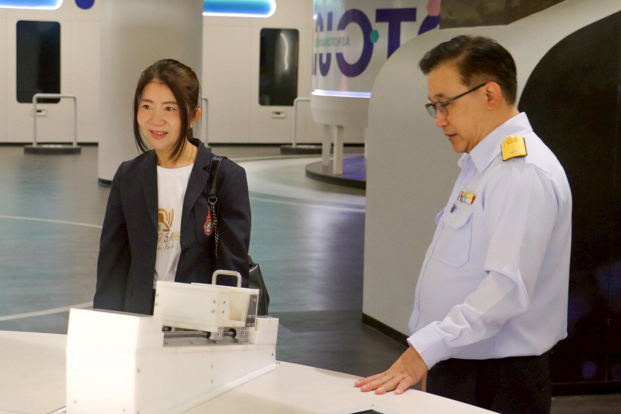 สถานีวิทยุกระจายเสียง มทร.ธัญบุรี เข้าร่วม “งาน 31 ปี วันคล้ายวันสถาปนา อพวช.” พร้อมต่อยอดความร่วมมือ เผยแพร่รายการส่งเสริมวิทยาศาสตร์สู่สาธารณชน