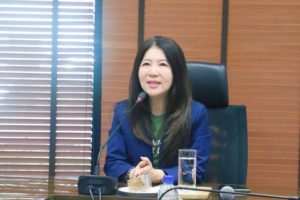 สถานีวิทยุกระจายเสียง มทร.ธัญบุรี เดินหน้าโครงการ “RMUTT RADIO ไม่เทรวม”ส่งเสริมการจัดการขยะอย่างถูกวิธีภายในองค์กร มุ่งยกระดับสู่การเป็นสำนักงานสีเขียว (Green Office)