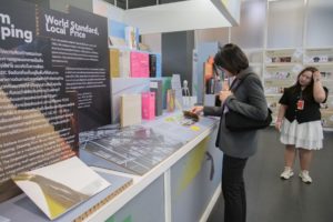 สถานีวิทยุกระจายเสียง มทร.ธัญบุรี เปิดโลกความคิดสร้างสรรค์ ณ TCDC กรุงเทพฯ เรียนรู้นวัตกรรมการออกแบบ เสริมศักยภาพการพัฒนาสื่อยุคดิจิทัล